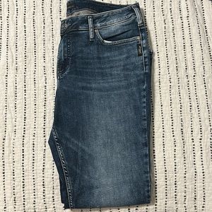 Silver Jeans Co/ Bootcut Suki 🙀 so many jeans🙀